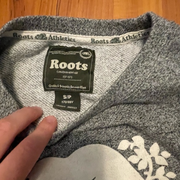 Roots Salt and Pepper Crewneck - Picture 2 of 2